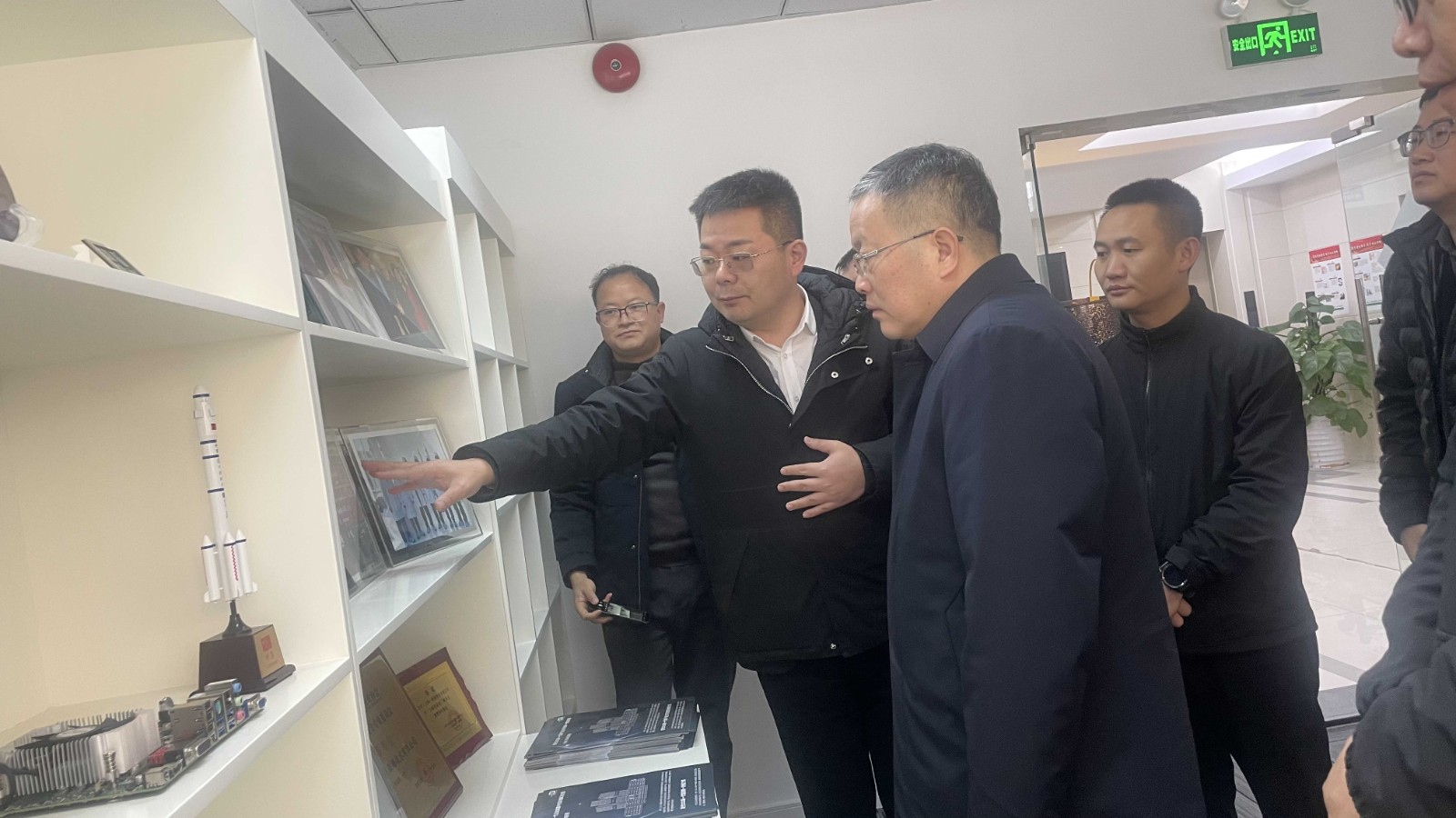 1709626069726644.jpg 611657ff-cad3-4c98-b1d1-6e6e1fdcddd6_new.jpg